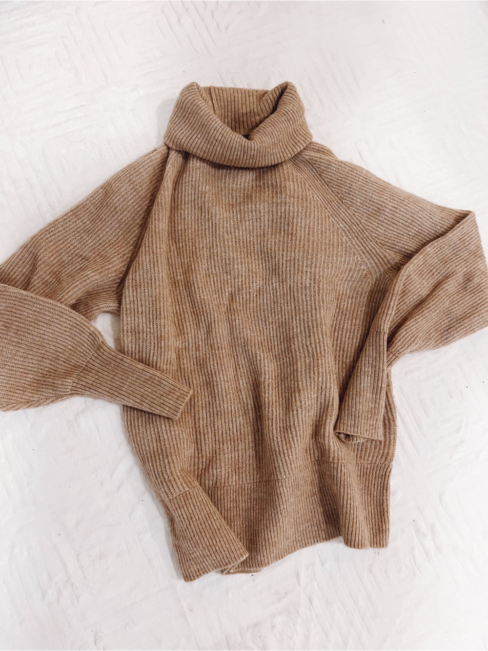 Quince Ribbed Turtleneck Sweater in Camel
